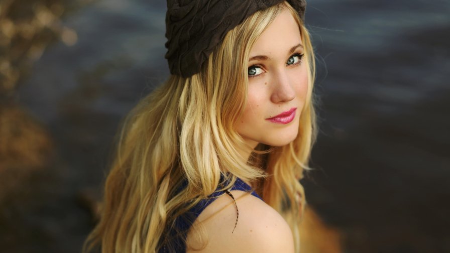 Beautiful Blonde Girl with Cute Face and Lips