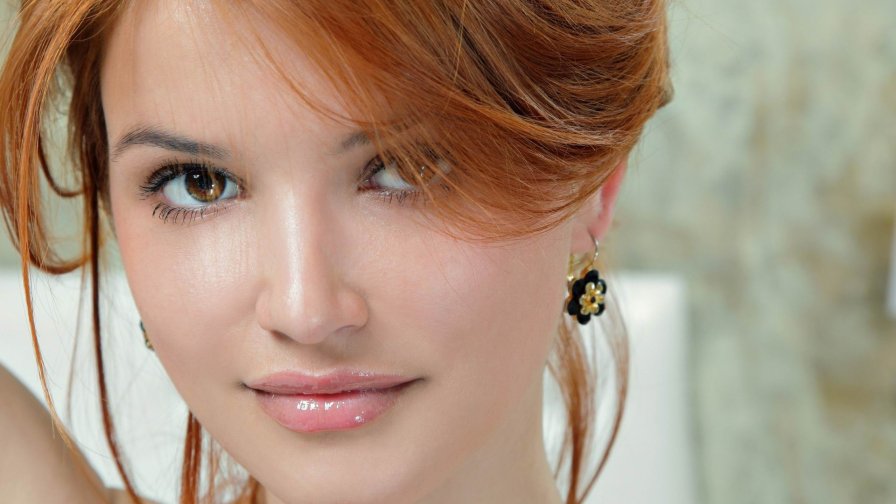 Beautiful Glamour Girl with Red Hair