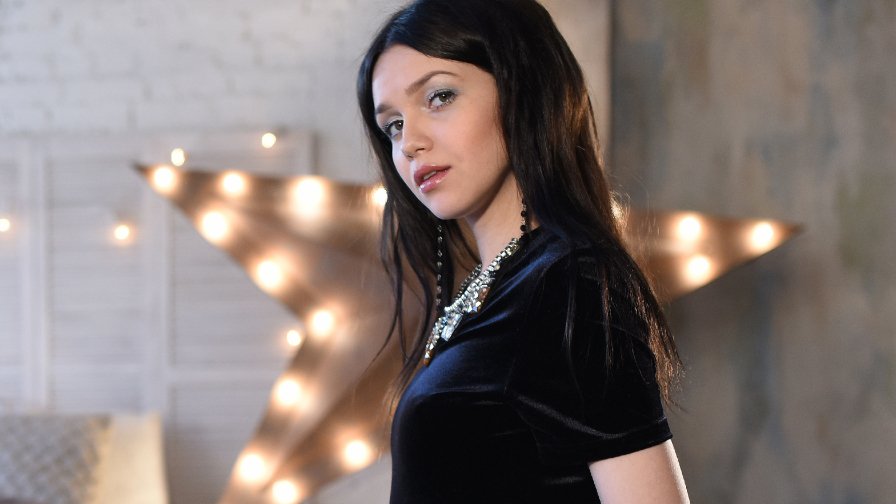 Lily Sands Beautiful Girl in Black